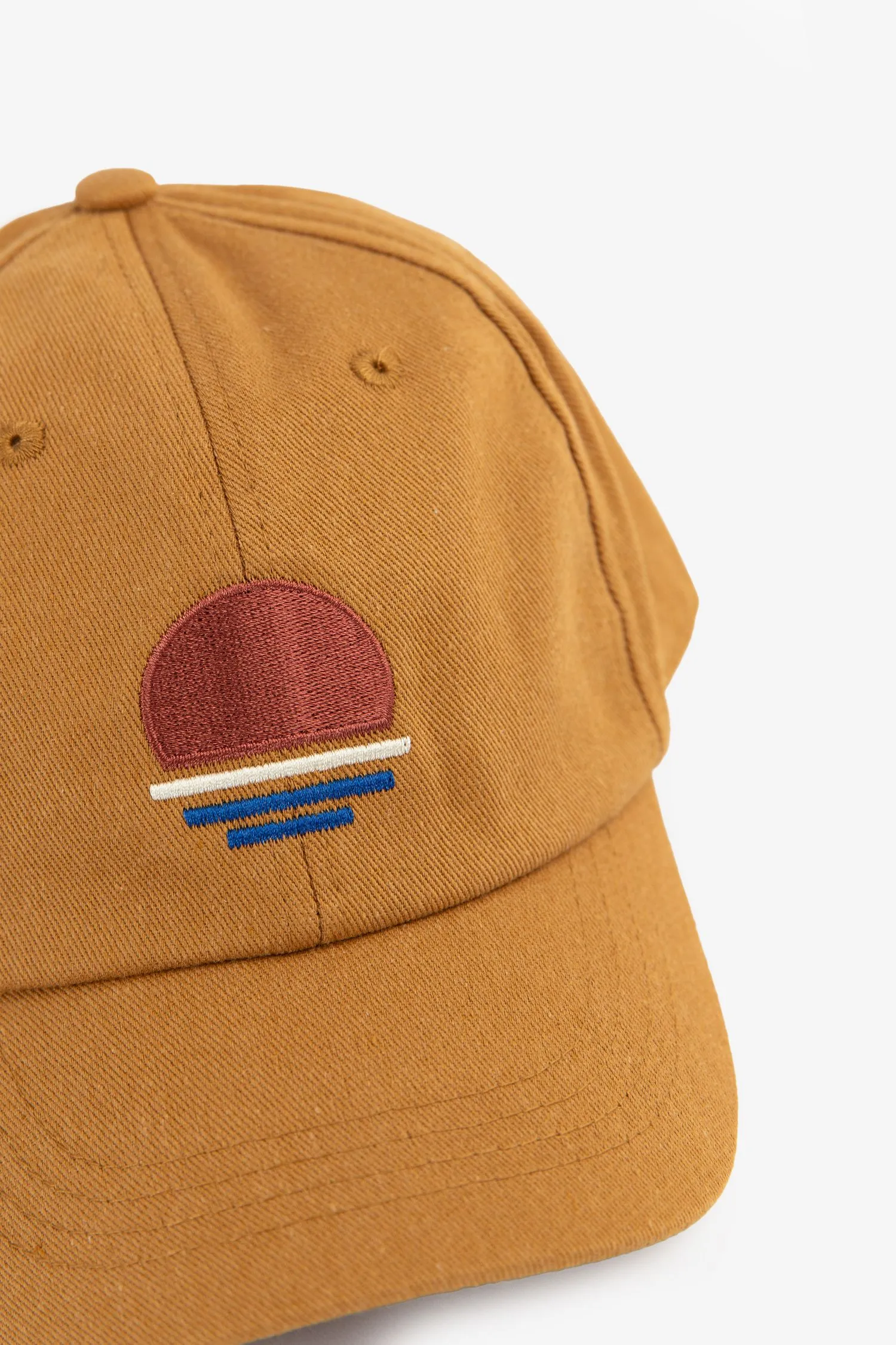 Casquette avec broderie - marron