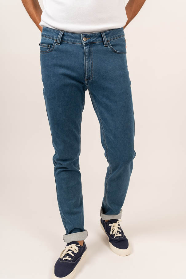 JASPER  Jean en maille coupe confort, en coton