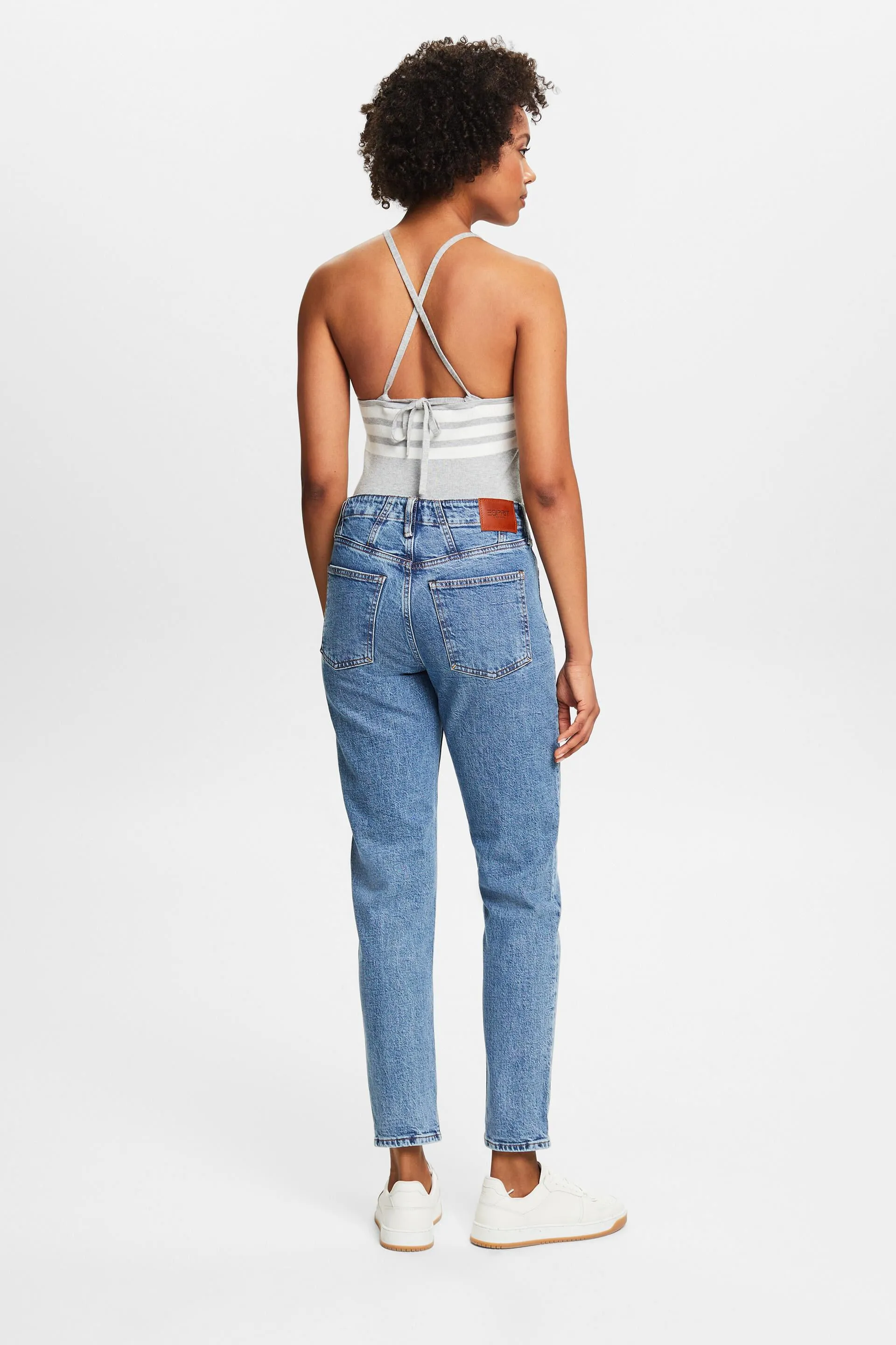 Jean classique à taille mi-haute de style rétro