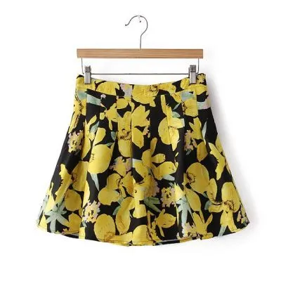 Jupe courte tendance motif fleuri noir jaune rose printemps été 2014