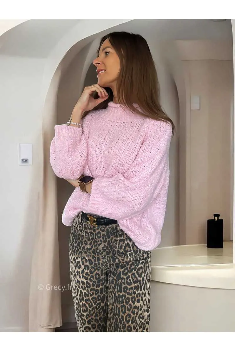 Pull bouclettes rose laine alpaga