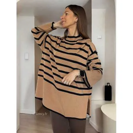 Pull coupe oversize rayures camel