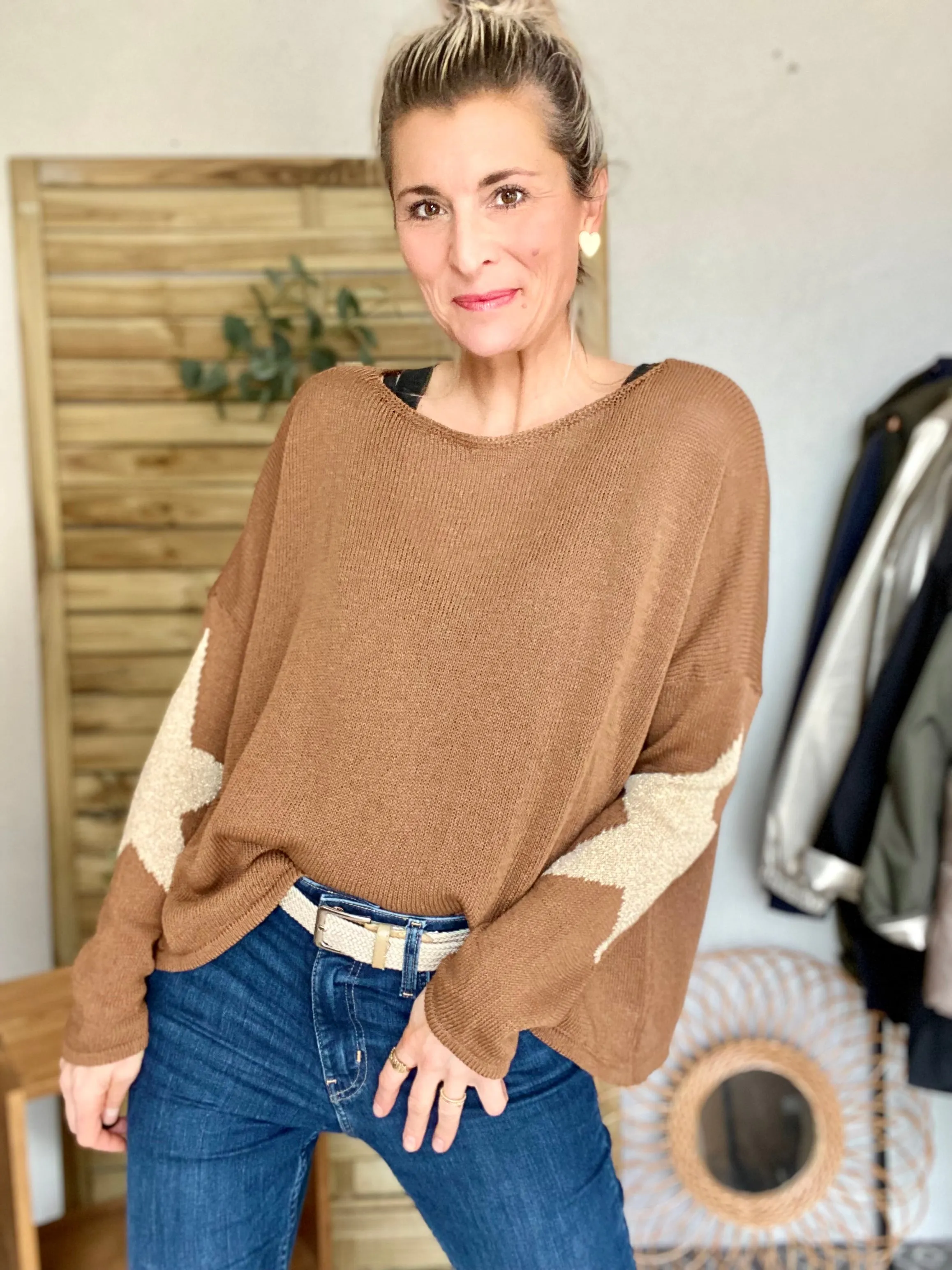 Pull Oversize étoiles dorées ALBA - Camel