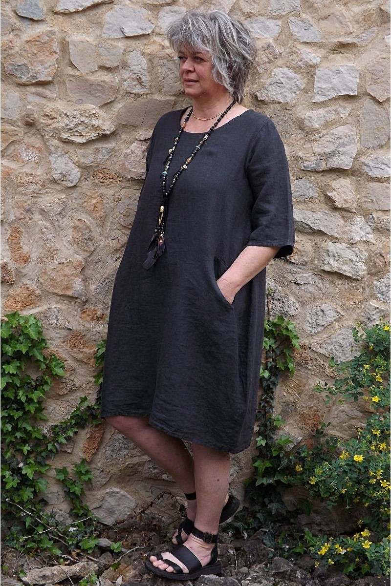 Robe en lin grande taille de couleur anthracite