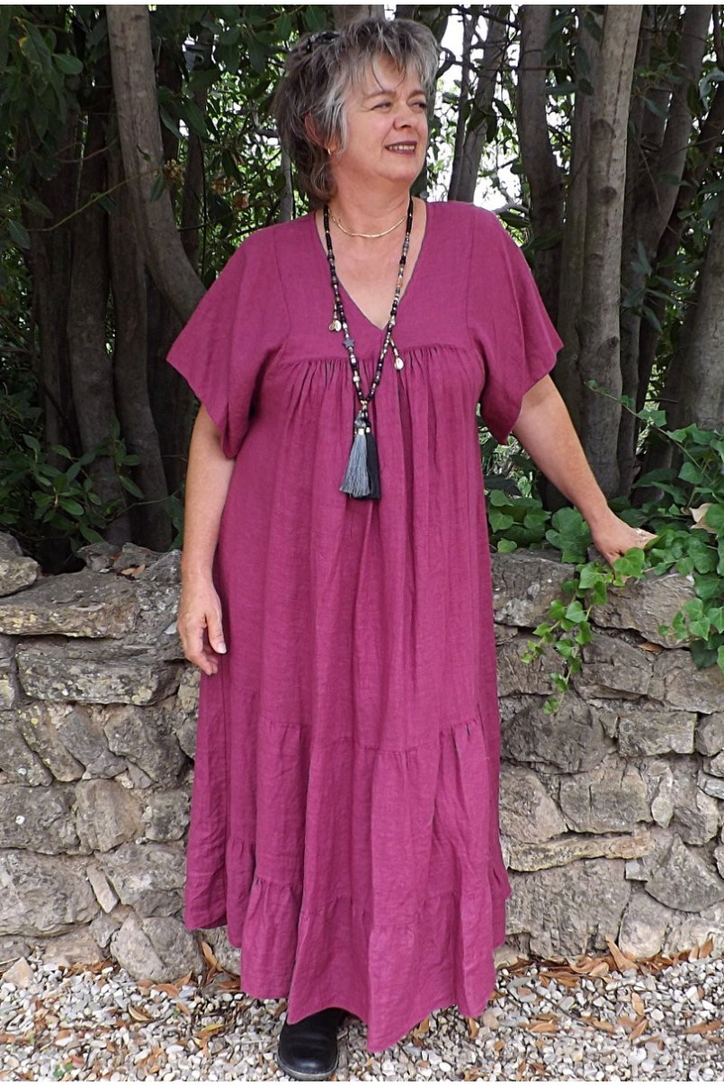 Robe longue en lin grande taille col V de couleur clafouti