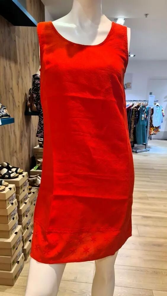 Robe rouge en lin Agathe et Louise