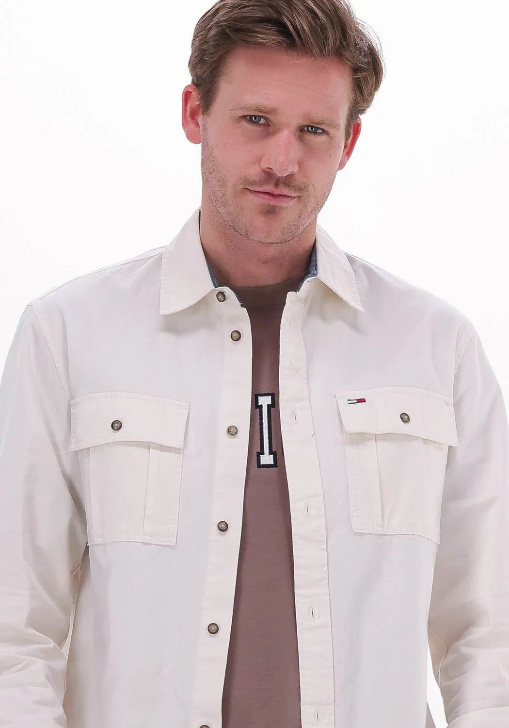 tommy jeans surchemise tjm essential twill overshirt en blanc