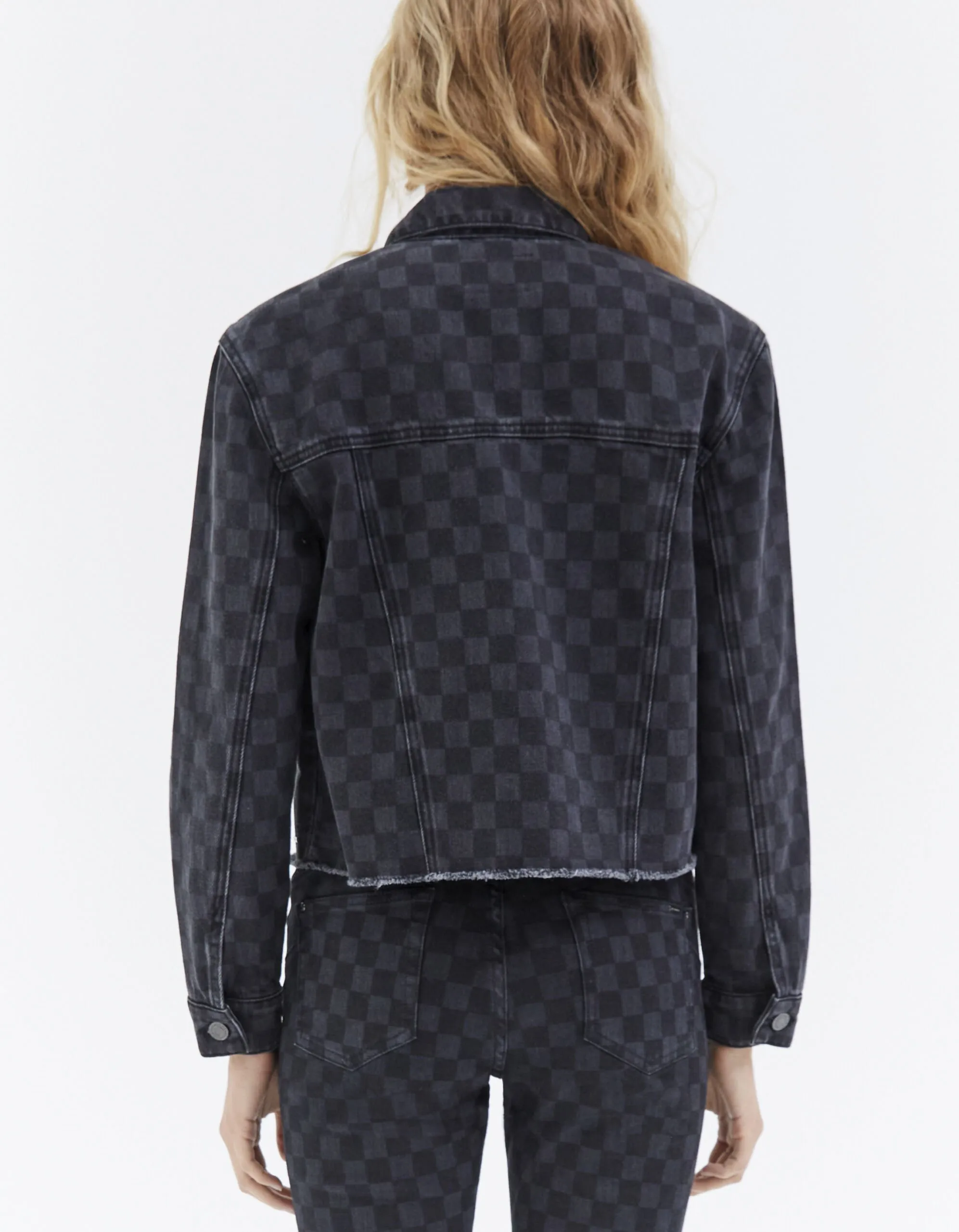 Veste en jean grise à motif damier finition frangée Femme